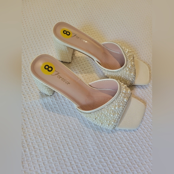 Forever  White Pearl Embellished Women's Heels - Picture 3 of 11